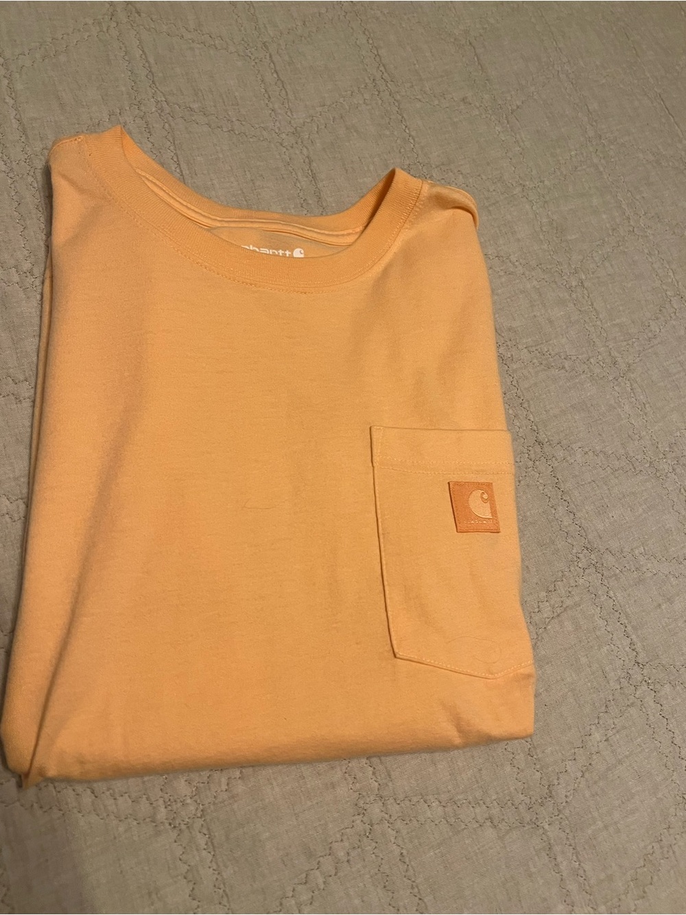 Women’s Carhartt Short-Sleeve Pocket Tee in Peach